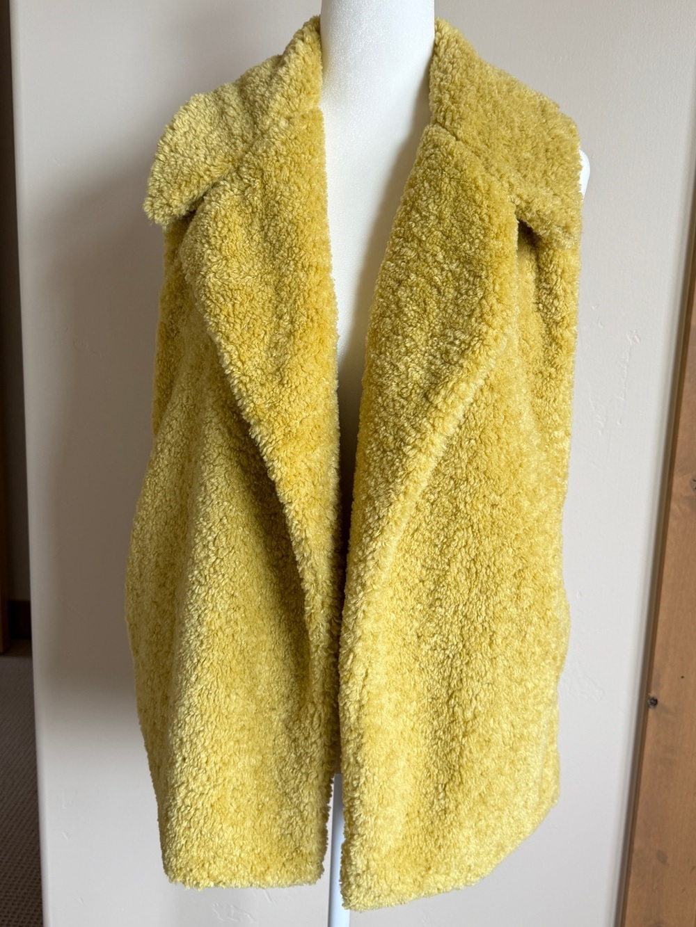 Anthropologie Pilcro Faux Fur Shearling Vest | One Size - Picture 2 of 6